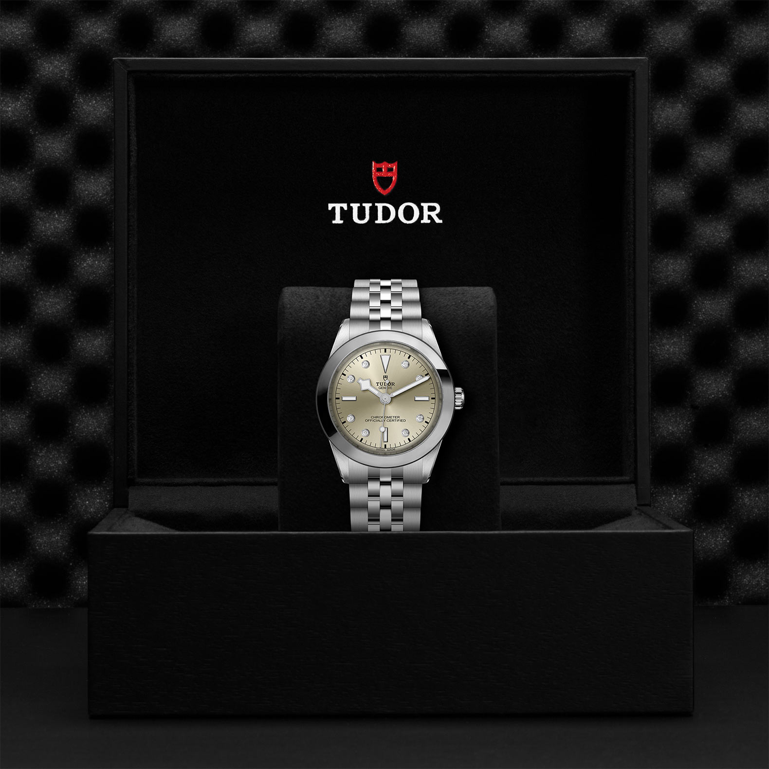TUDOR Black Bay 31/36/39/41 Watch - M79660-0006 at Korman Fine Jewelry