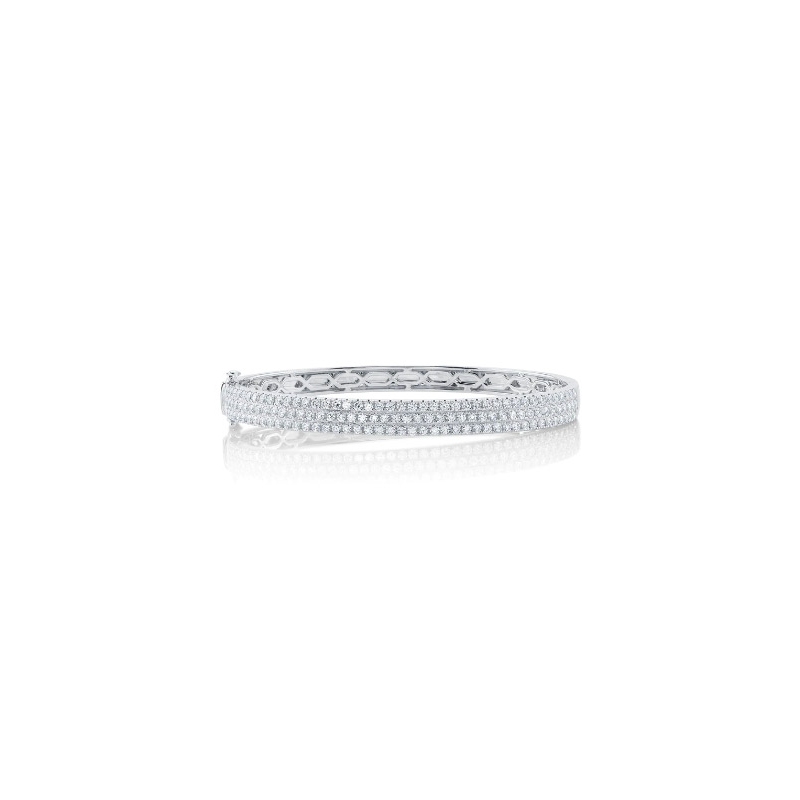 14K White Gold Round Diamond Pave Set Bangle Bracelet