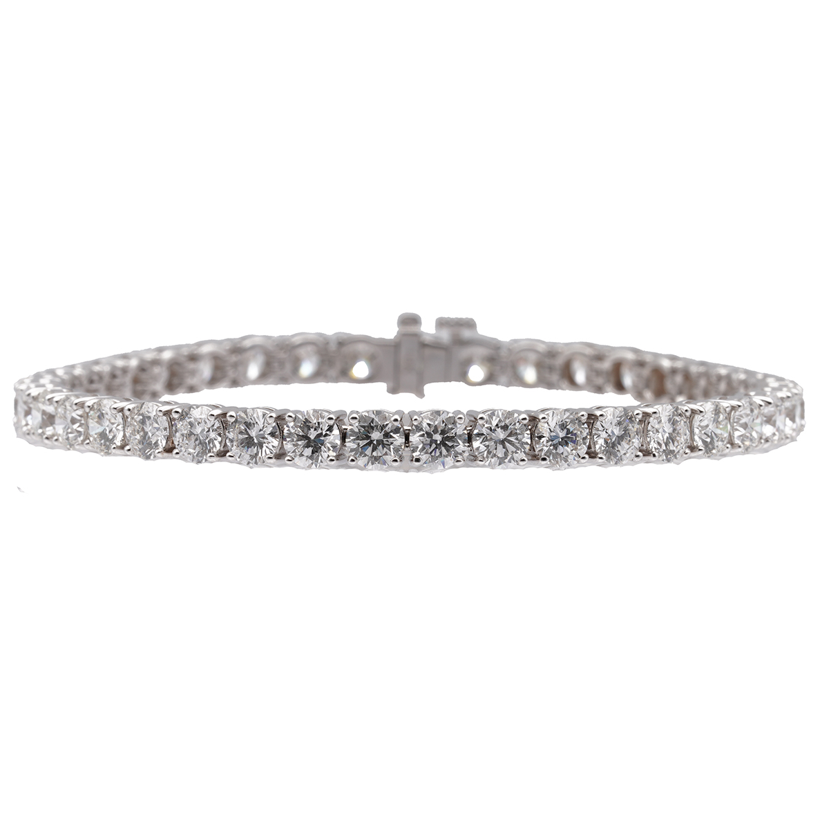 Korman Signature 18kt White Gold Round Diamond 4 Prong Tennis Bracelet