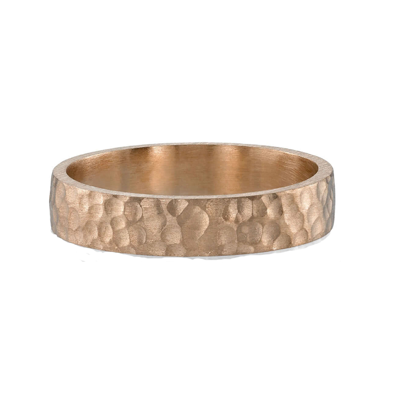 Single Stone 18kt Yellow Gold Hammered Charles Band