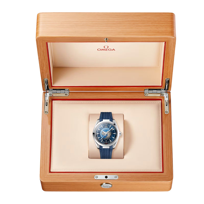 Seamaster Aqua Terra 150M Omega CoAxial Master Chronometer Gmt Worldtimer 43 mm Rubber Strap